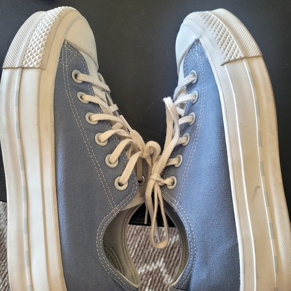 Converse - Picture 4 of 7